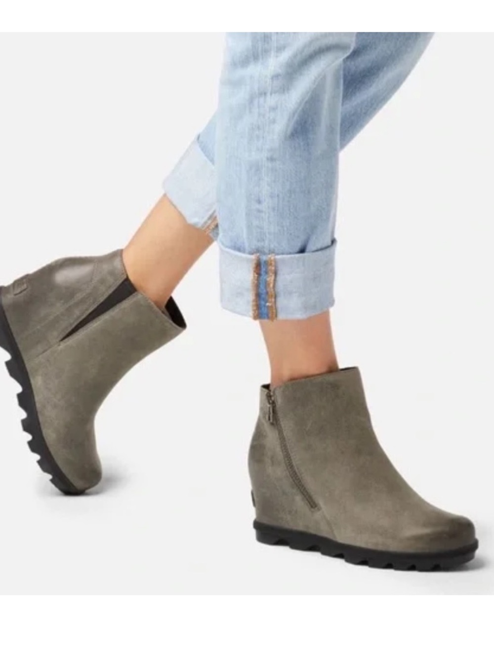 Sorel Joan of arctic wedge ankle boots women  size 7.5 Gray Suede Hidden